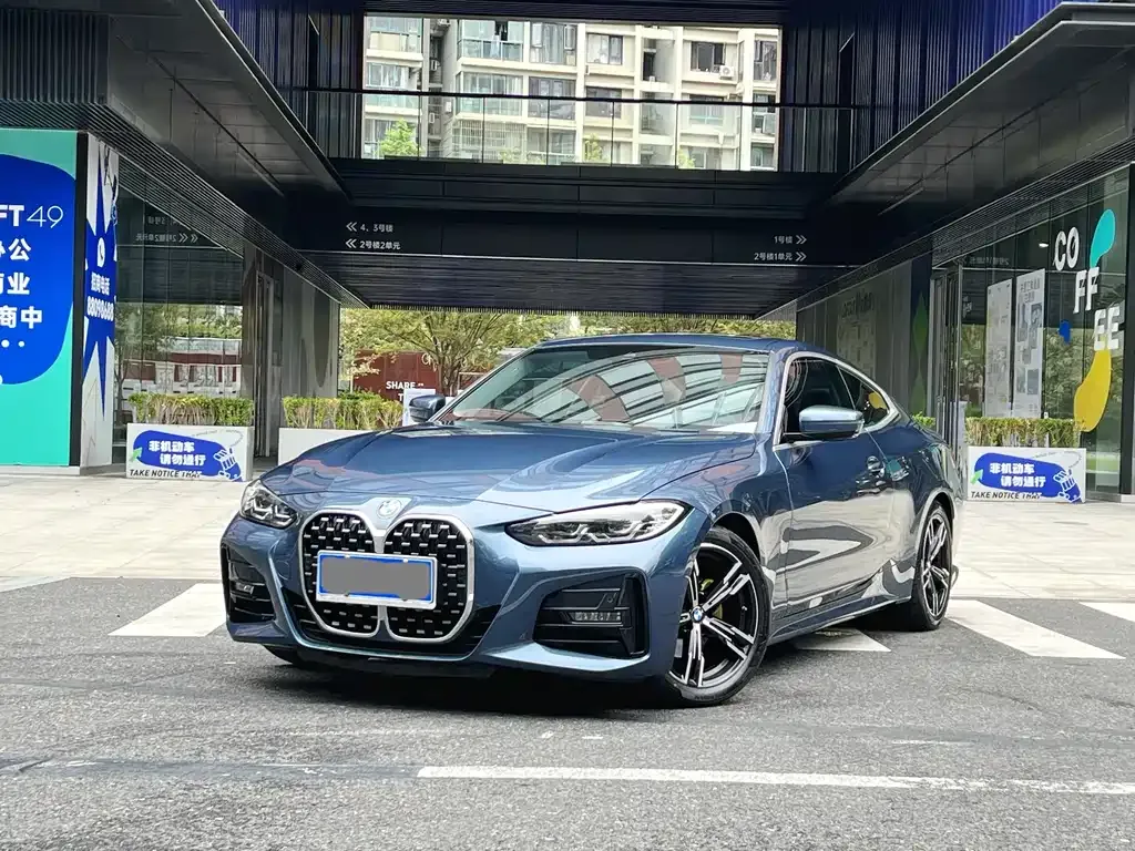 BMW 4 Series 2022 из CN, фото 1