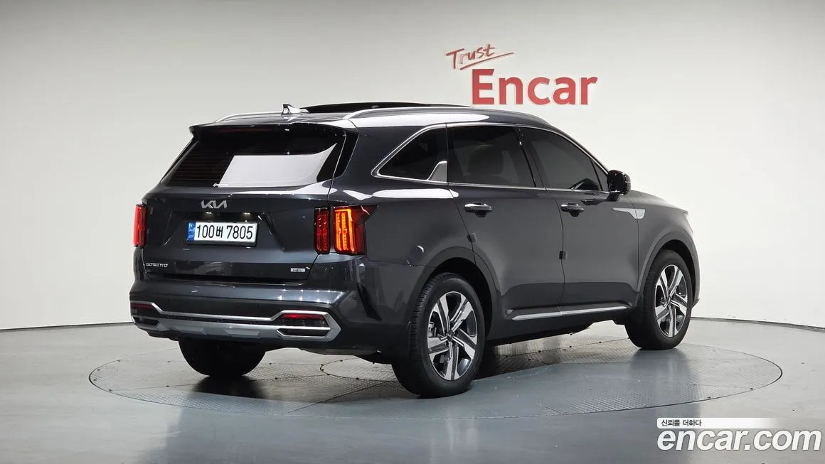 Kia Sorento 2023 из KR, фото 2