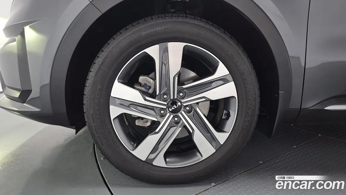 Kia Sorento 2023 из KR, фото 5