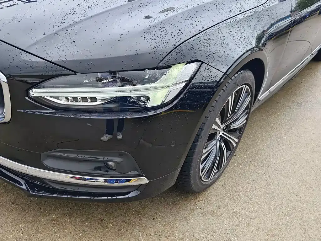 Volvo S90 2024 из CN, фото 6