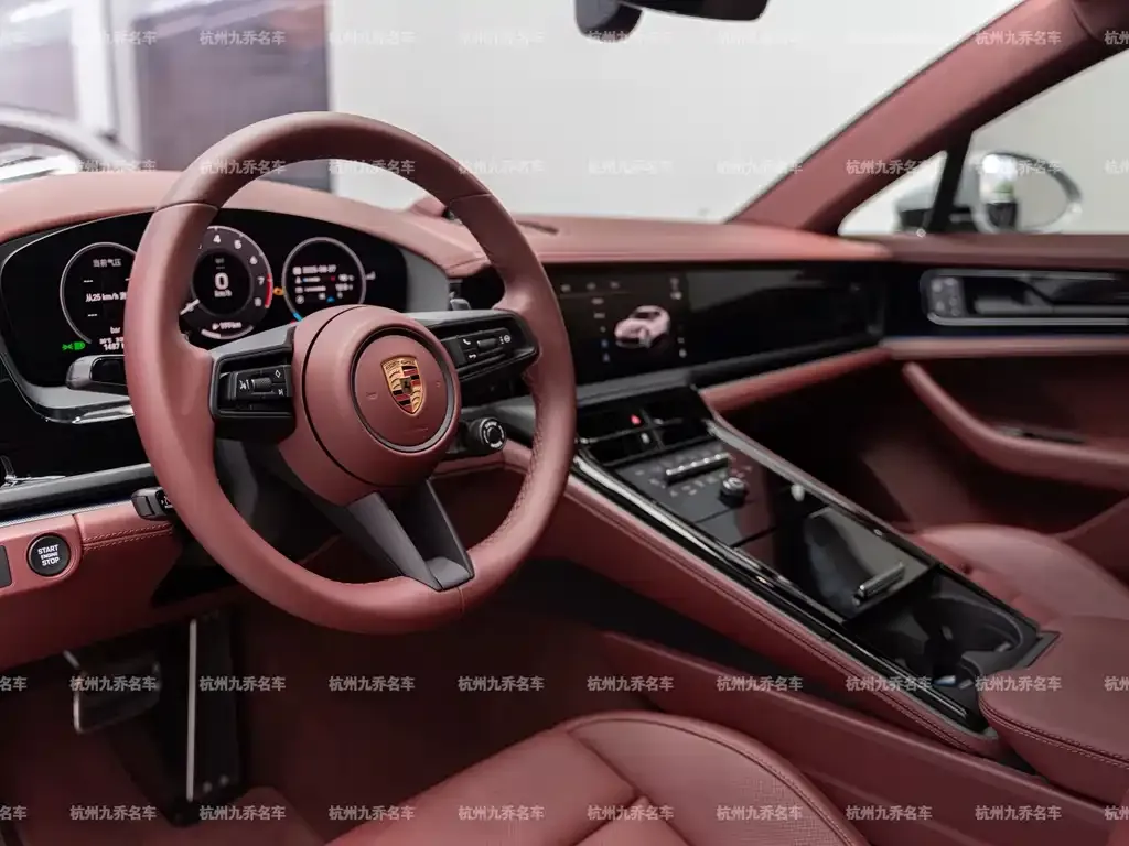 Porsche Panamera 2025 из CN, фото 9