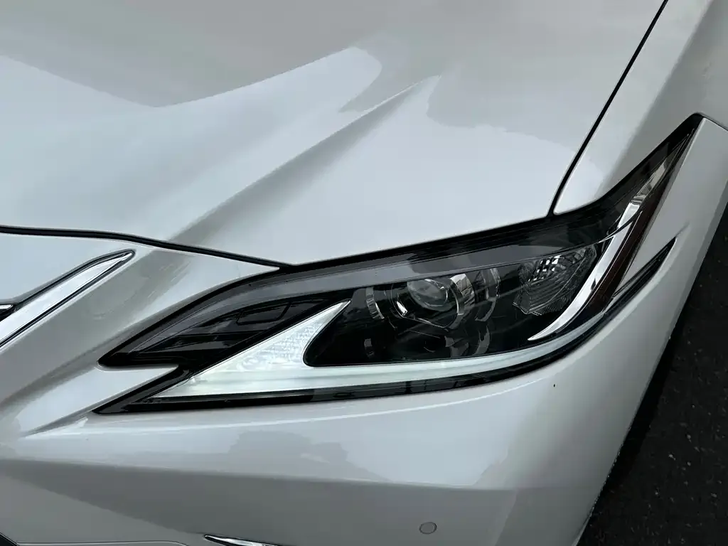 Lexus ES 2022 из CN, фото 2
