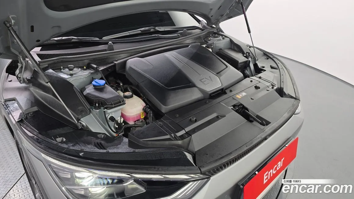 Kia EV6 2023 из KR, фото 6