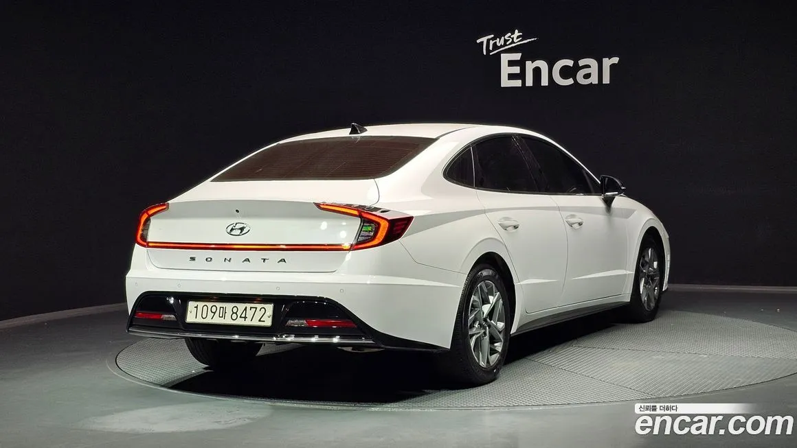 Hyundai Sonata 2023 из KR, фото 2
