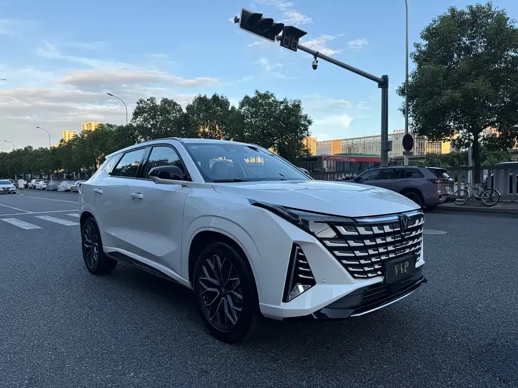 Changan UNI-Z 2024 из CN, фото 3