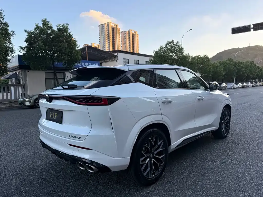 Changan UNI-Z 2024 из CN, фото 5