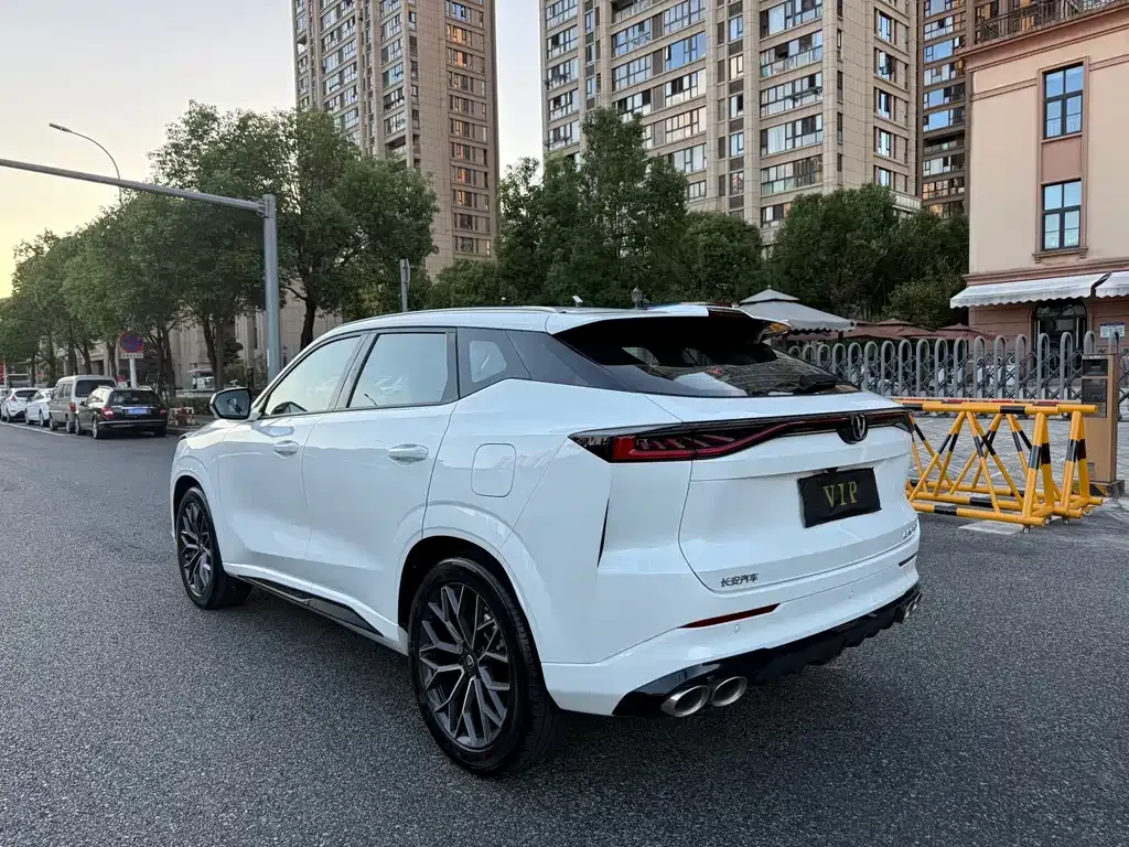 Changan UNI-Z 2024 из CN, фото 7