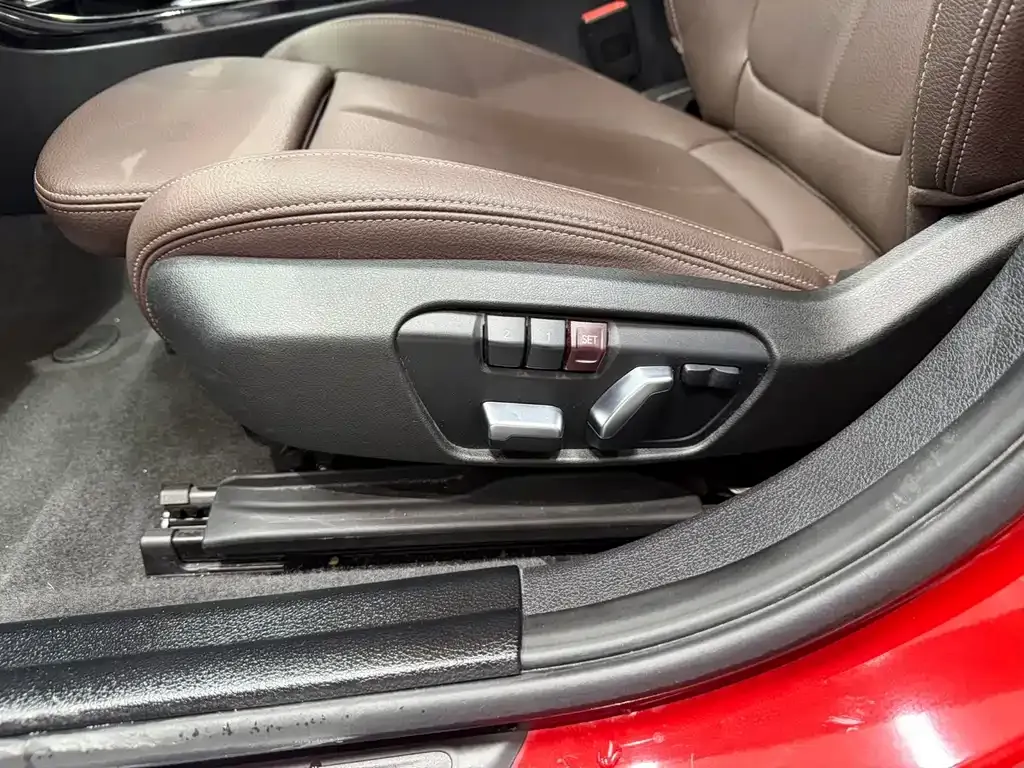 BMW 1 Series 2022 из CN, фото 10