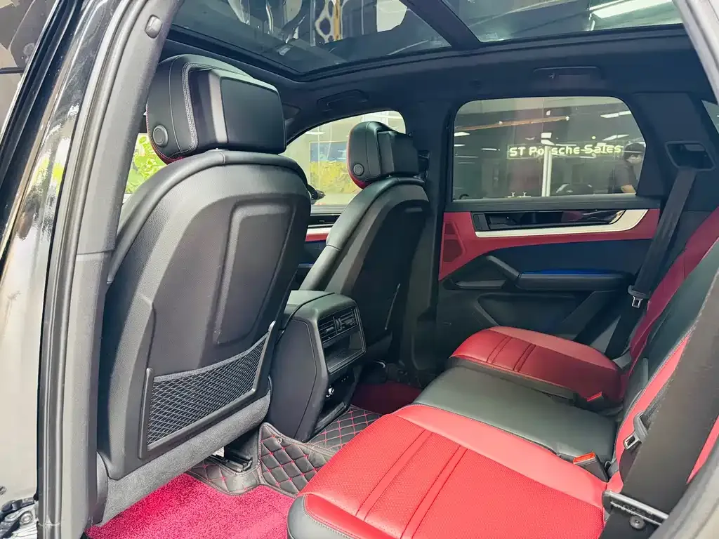 Porsche Cayenne 2025 из CN, фото 9