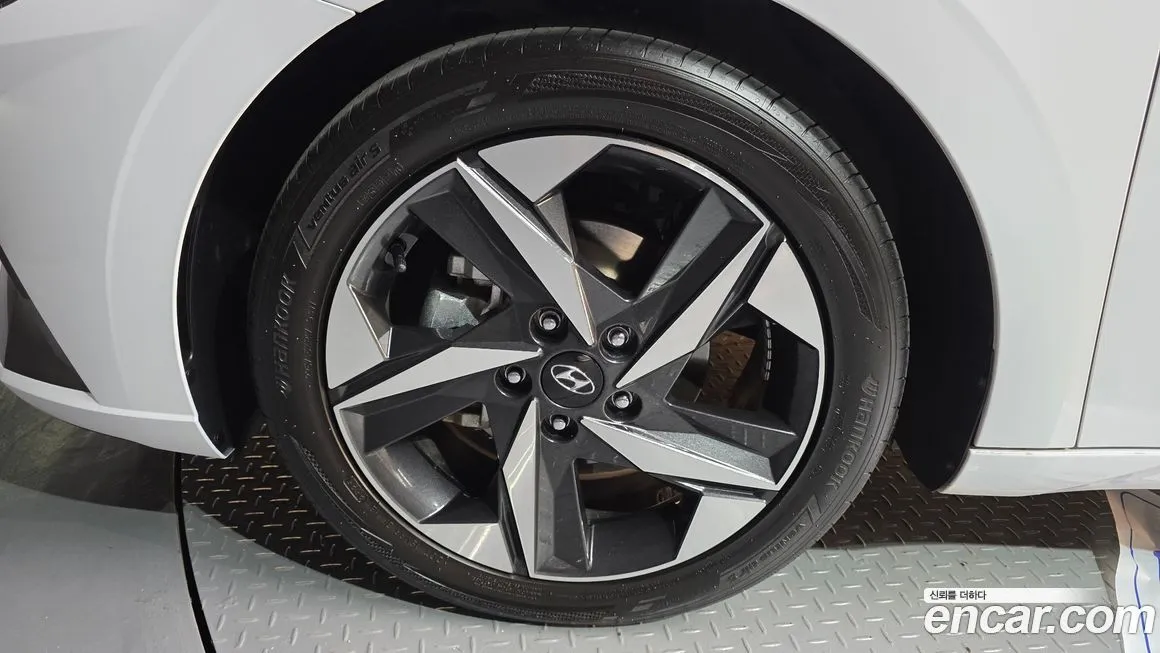 Hyundai AVANTE 2023 из KR, фото 5