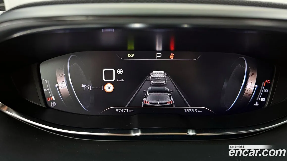 Peugeot 5008 2022 из KR, фото 8