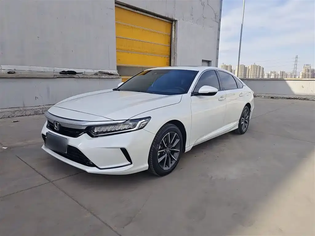 Honda Inspire 2023 из CN, фото 2