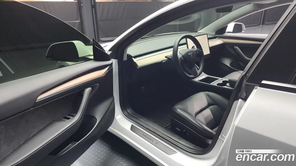 Tesla Model 3 2021 из KR, фото 10