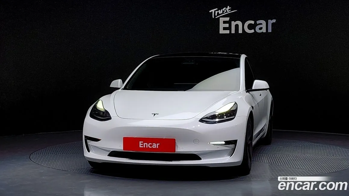 Tesla Model 3 2021 из KR, фото 3