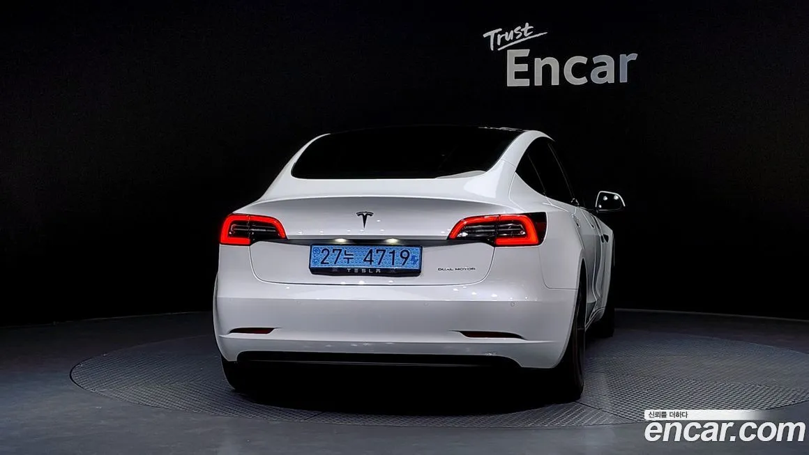 Tesla Model 3 2021 из KR, фото 4