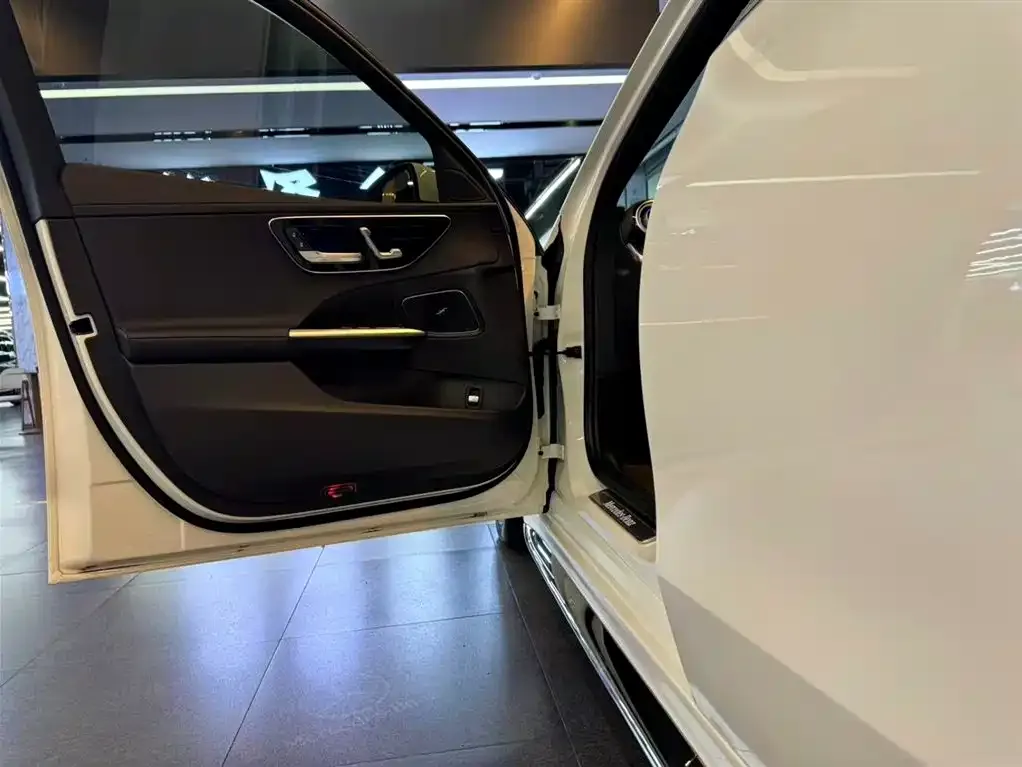 Mercedes-Benz C-Class 2023 из CN, фото 5
