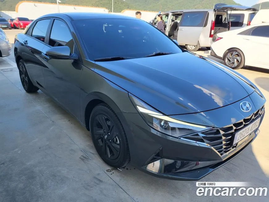 Hyundai AVANTE 2023 из KR, фото 3