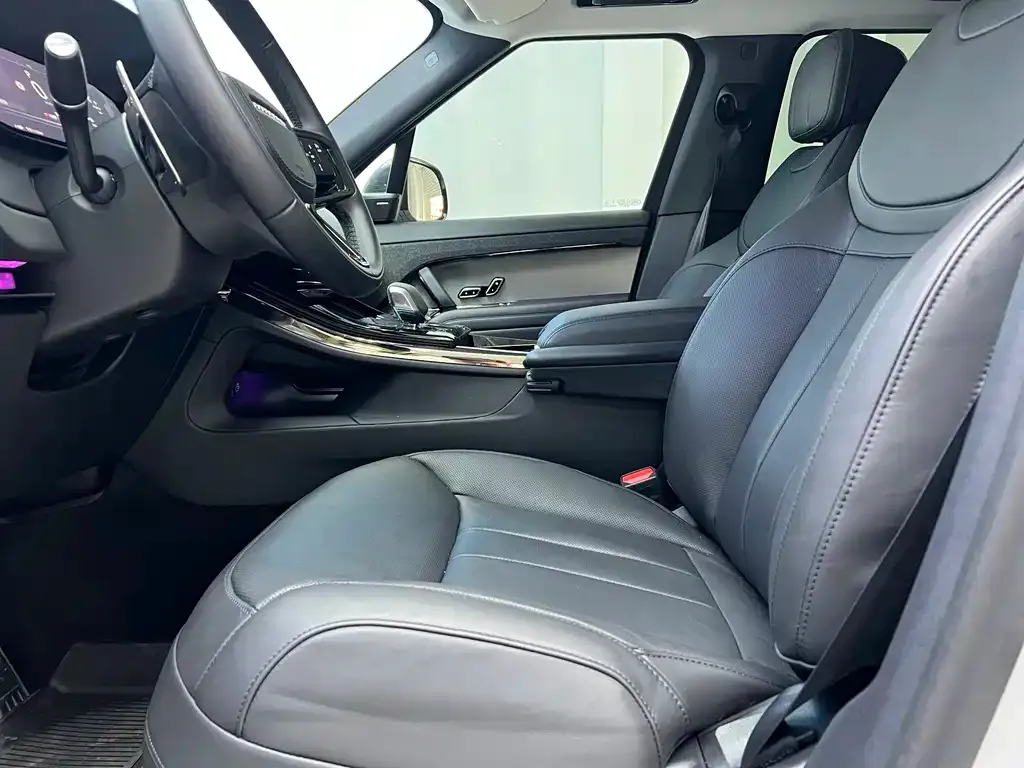 Land Rover Sport 2024 из CN, фото 3
