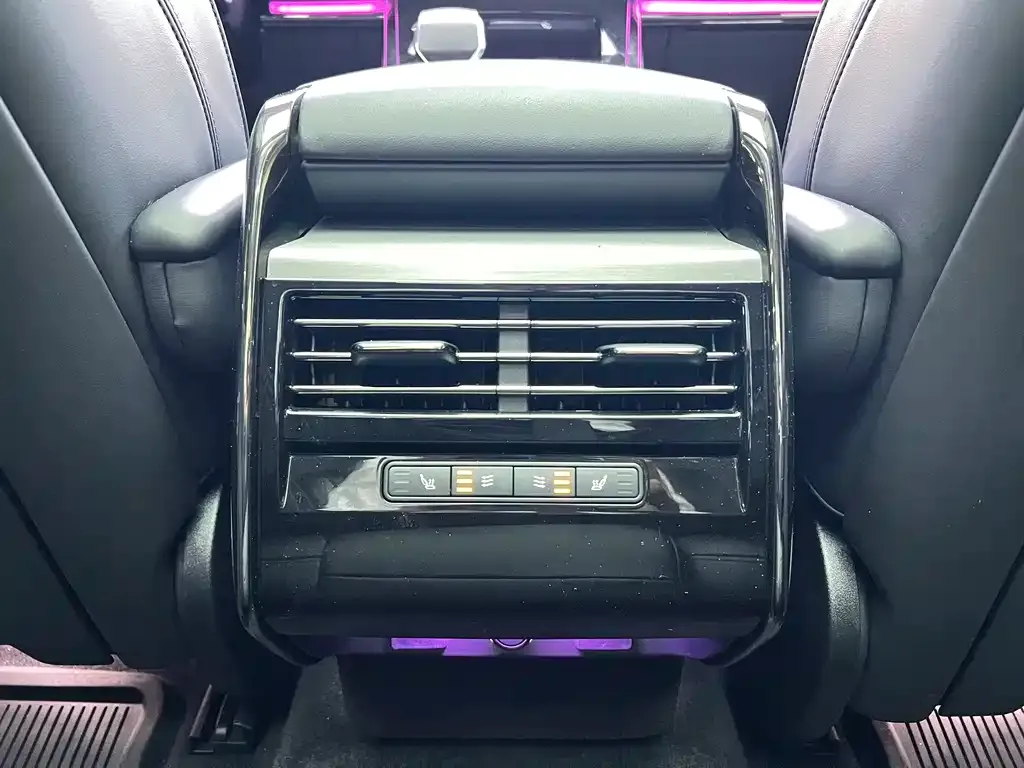 Land Rover Sport 2024 из CN, фото 7
