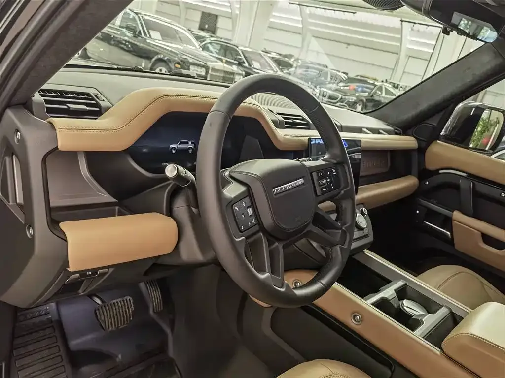 Land Rover Defender 2025 из CN, фото 10