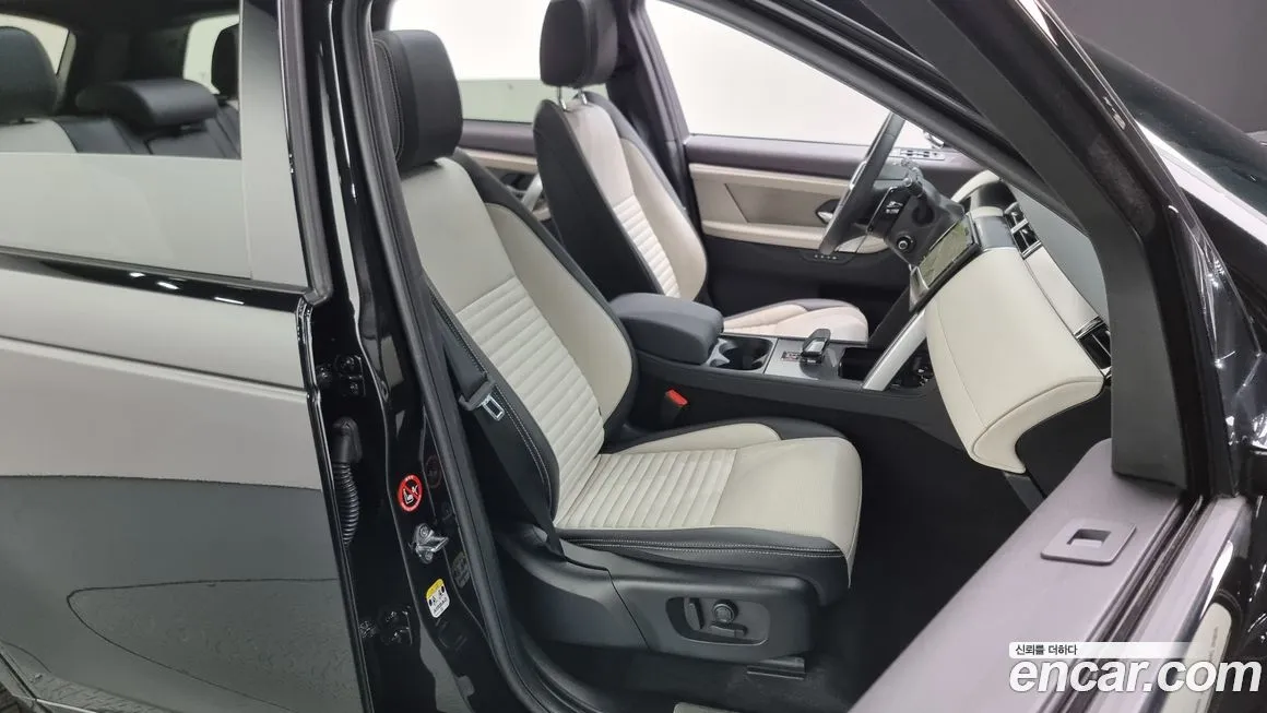 Land Rover Discovery Sport 2024 из KR, фото 10