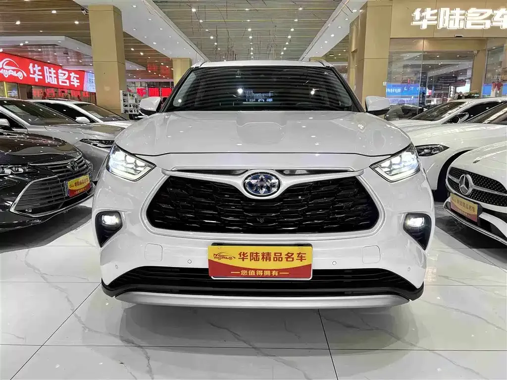 Toyota Highlander 2022 из CN, фото 2
