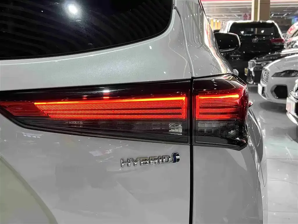 Toyota Highlander 2022 из CN, фото 8