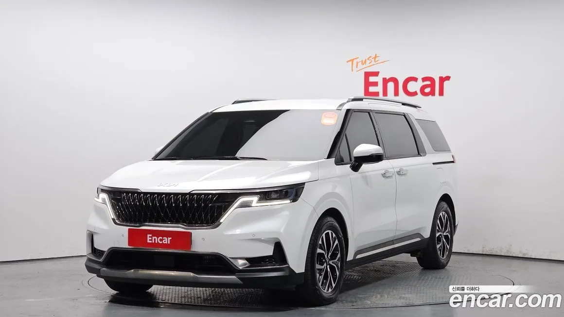 Kia Carnival 2023 из KR, фото 1