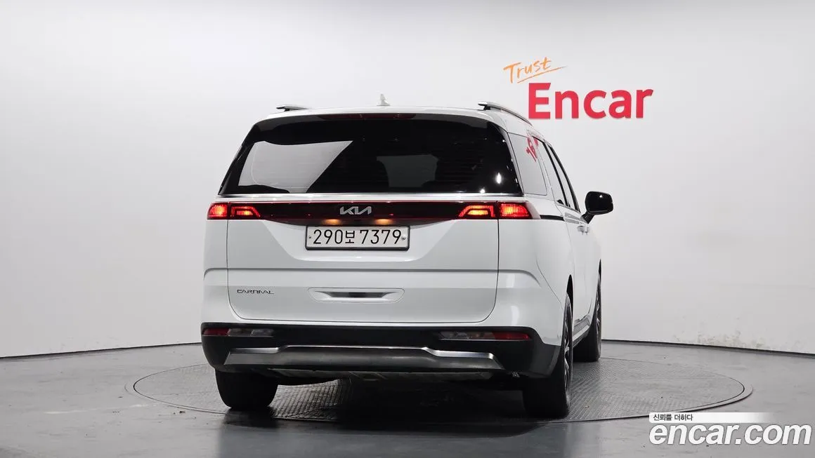 Kia Carnival 2023 из KR, фото 4