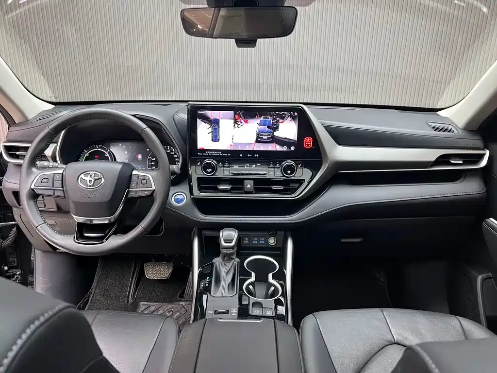 Toyota Highlander 2023 из CN, фото 9