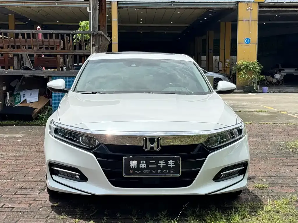 Honda Accord 2021 из CN, фото 2