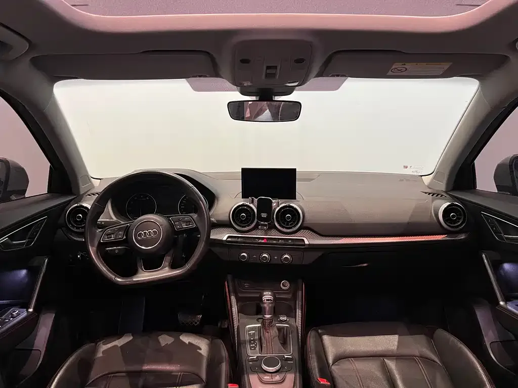 Audi Q2L 2023 из CN, фото 6