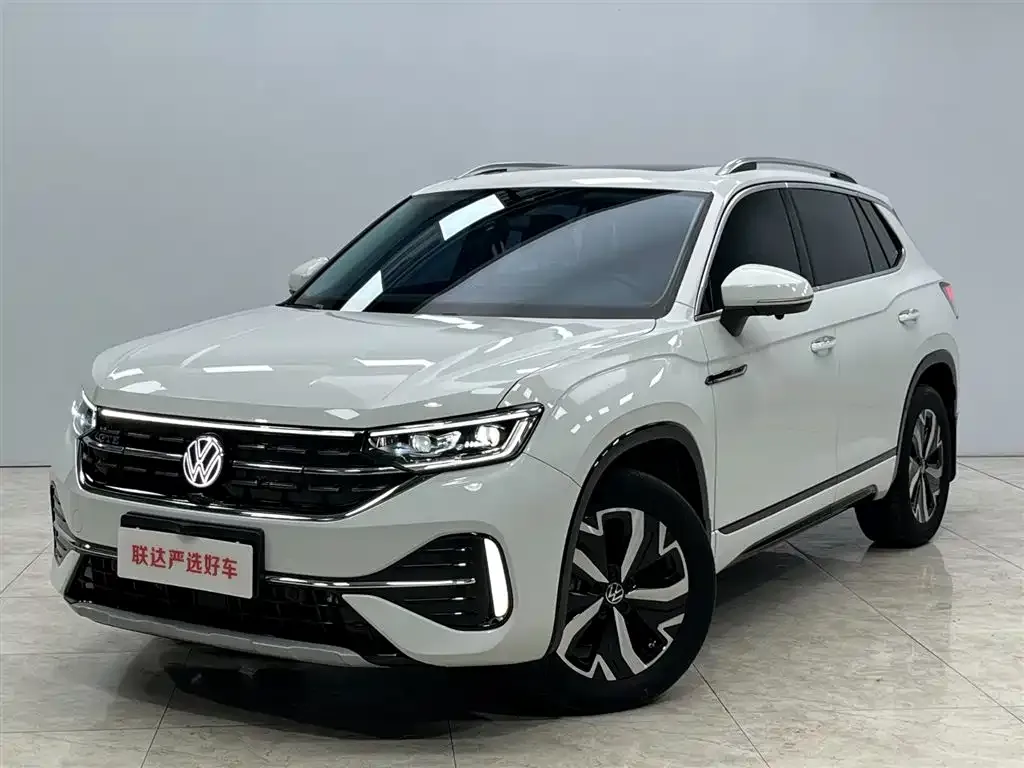Volkswagen GTE PHEV 2022 из CN, фото 2