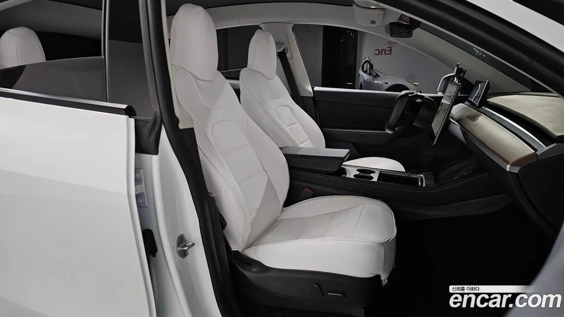Tesla Model Y 2022 из KR, фото 10