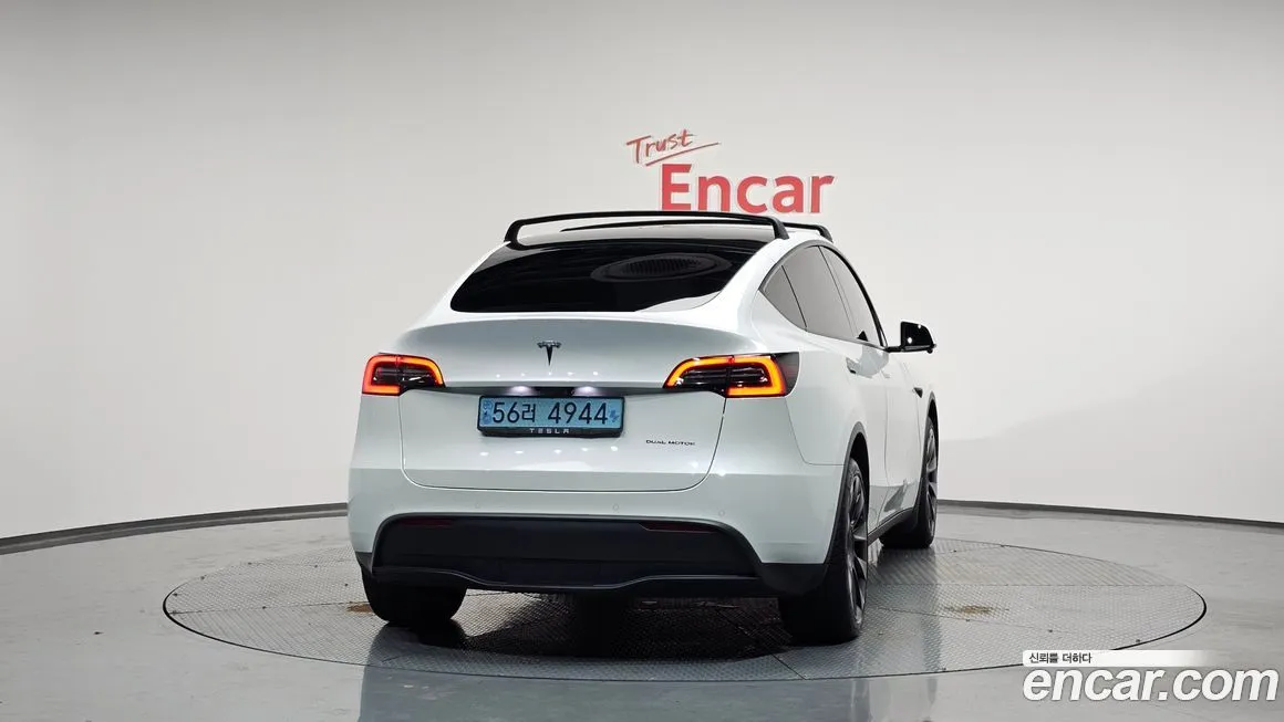 Tesla Model Y 2022 из KR, фото 4