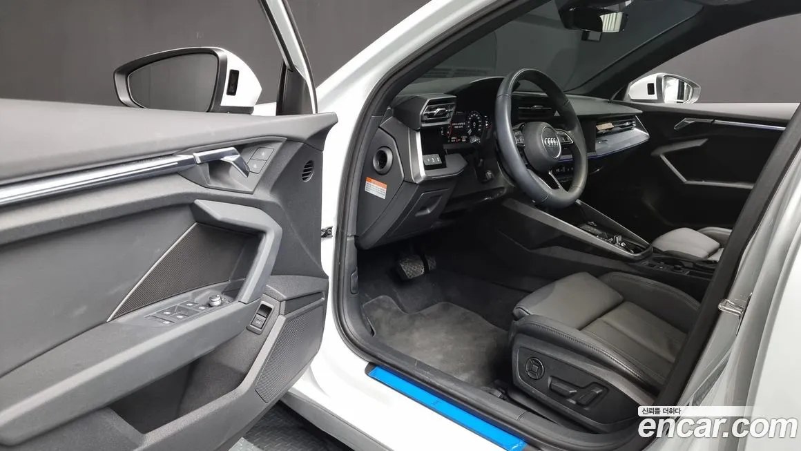 Audi A3 2023 из KR, фото 10