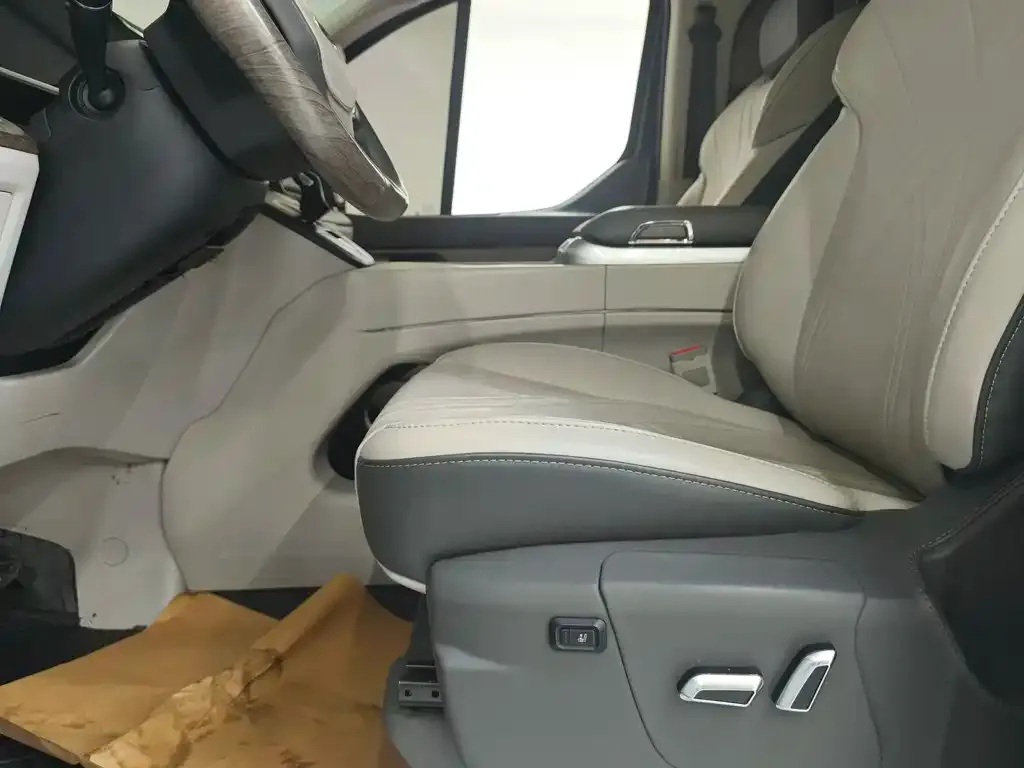 Ford Tourneo 2024 из CN, фото 10