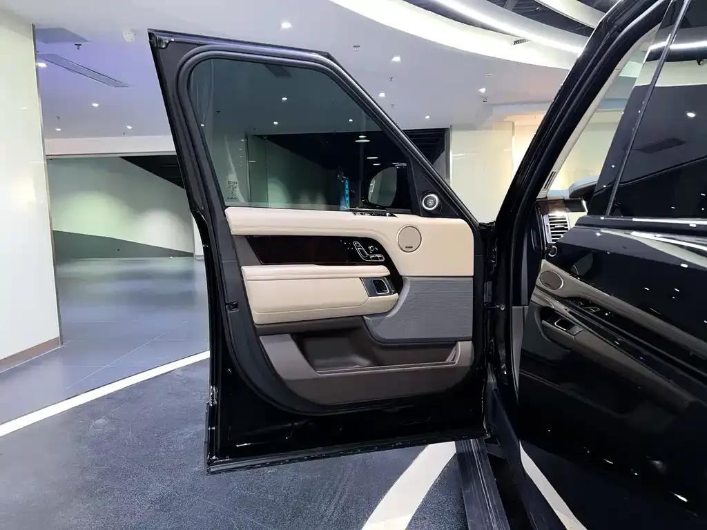 Land Rover Range Rover 2021 из CN, фото 6