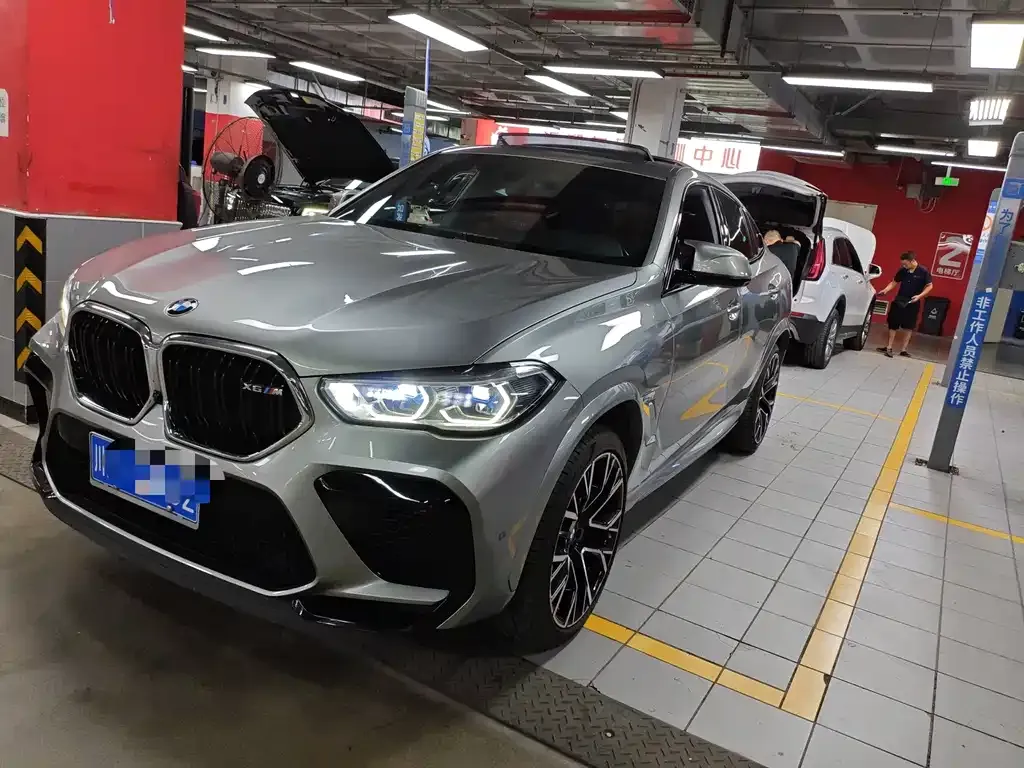 BMW X6 M 2021 из CN, фото 1