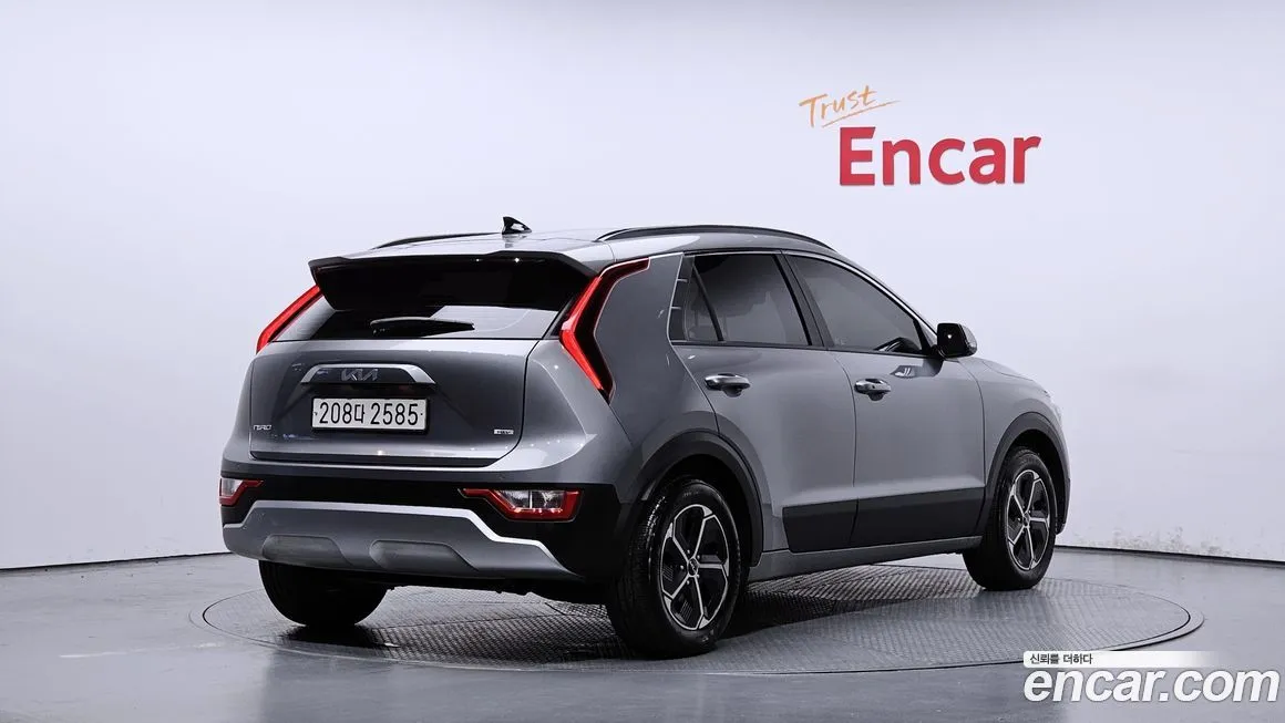 Kia Niro 2023 из KR, фото 2