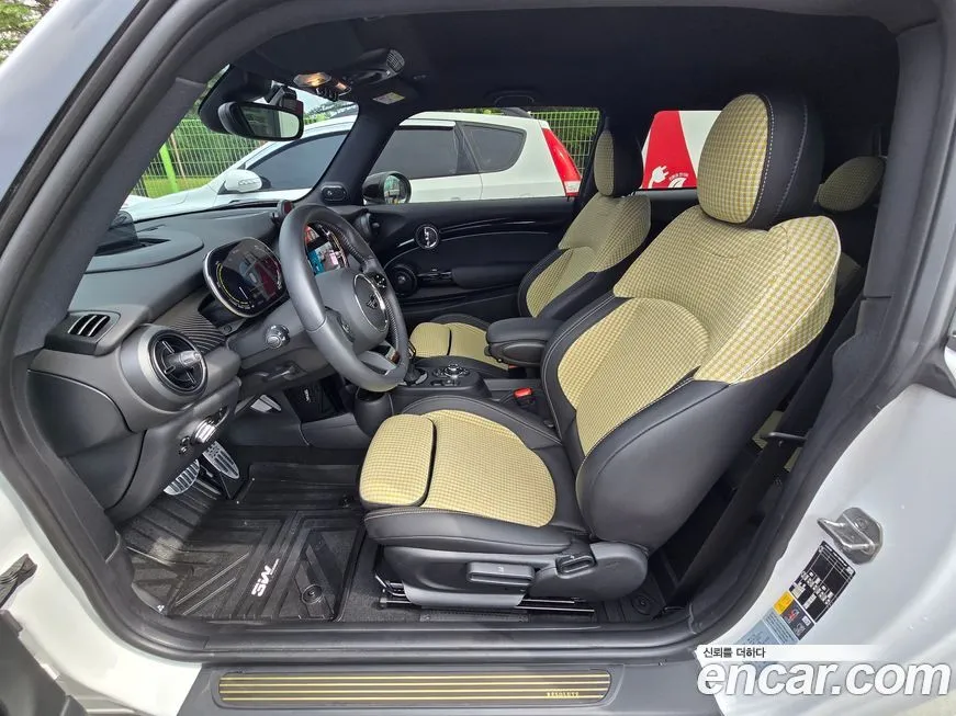 Mini Cooper 2024 из KR, фото 10