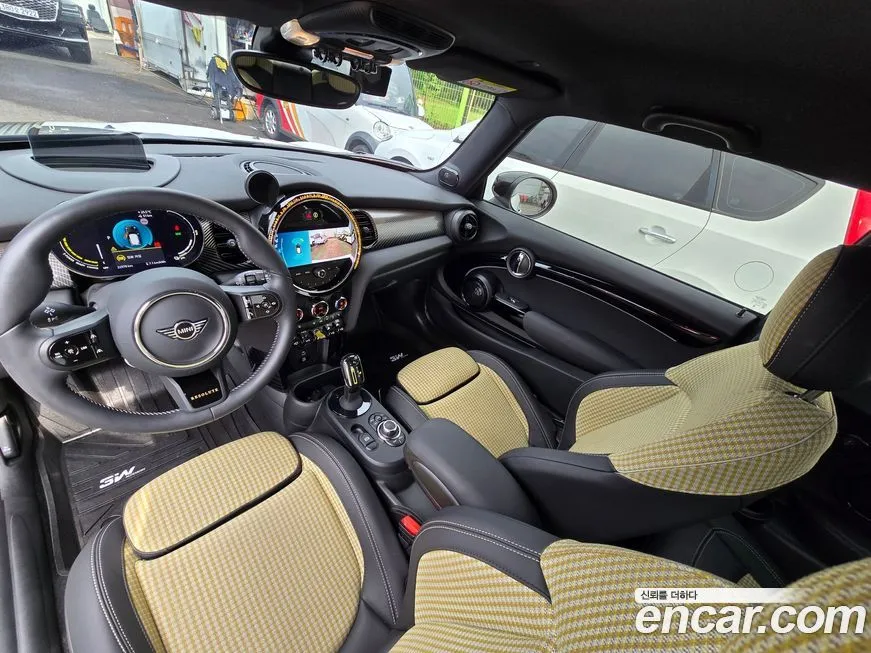 Mini Cooper 2024 из KR, фото 7