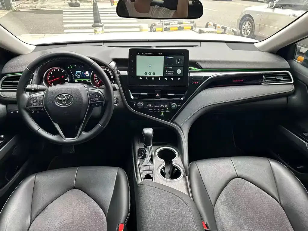Toyota Camry 2022 из CN, фото 3