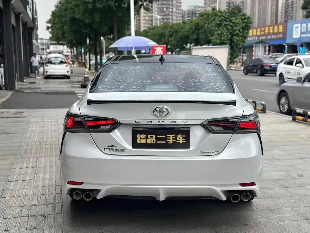 Toyota Camry 2022 из CN, фото 7