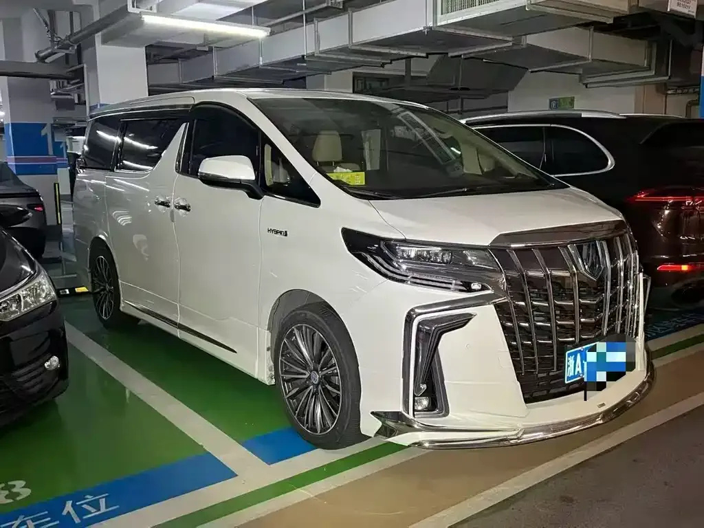 Toyota Alphard 2022 из CN, фото 2