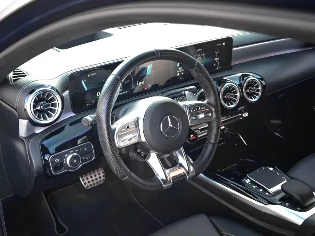 Mercedes-Benz A-Class AMG — фото 10
