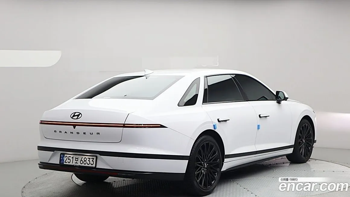 Hyundai Grandeur 2023 из KR, фото 4
