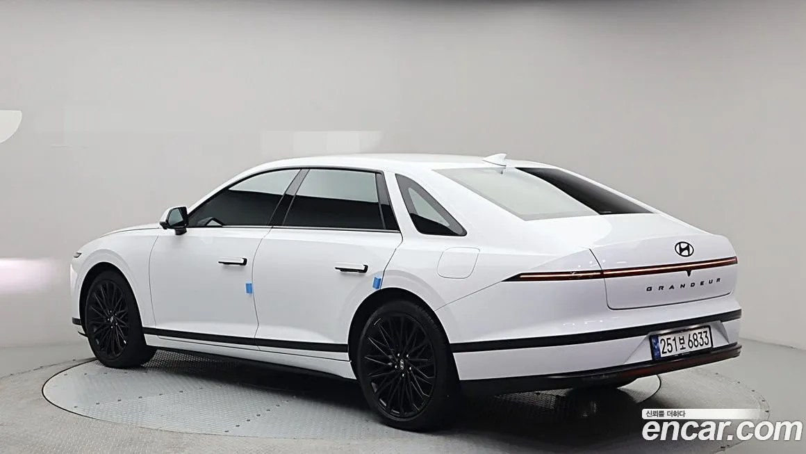 Hyundai Grandeur 2023 из KR, фото 6
