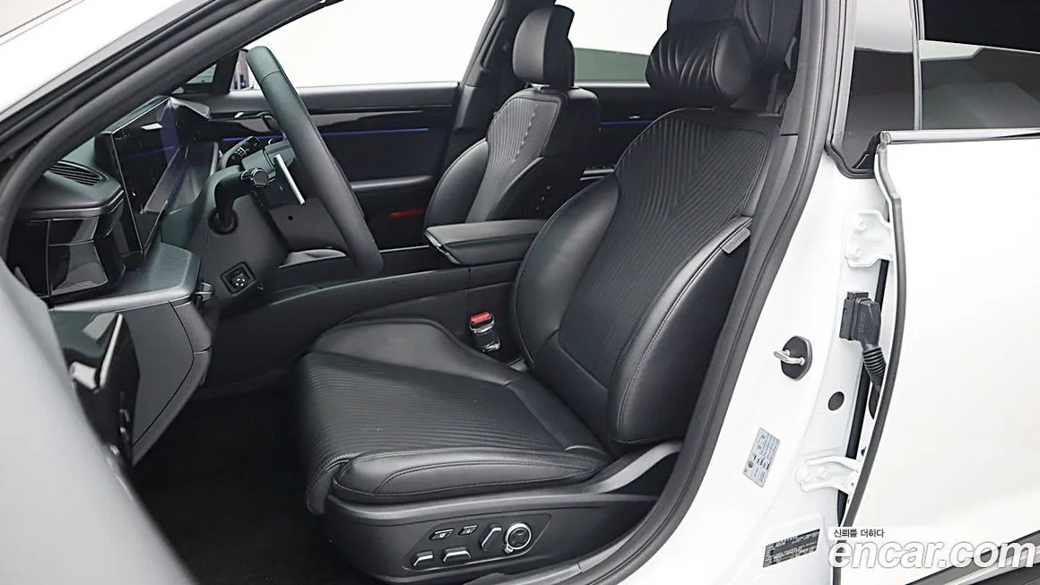 Hyundai Grandeur 2023 из KR, фото 9