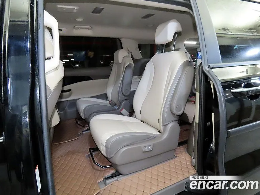Kia Carnival 2023 из KR, фото 7